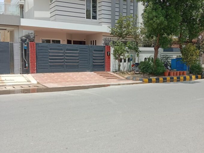 10 Marla House For Rent Citi Housing Society Sialkot A Block Near to Masjid,